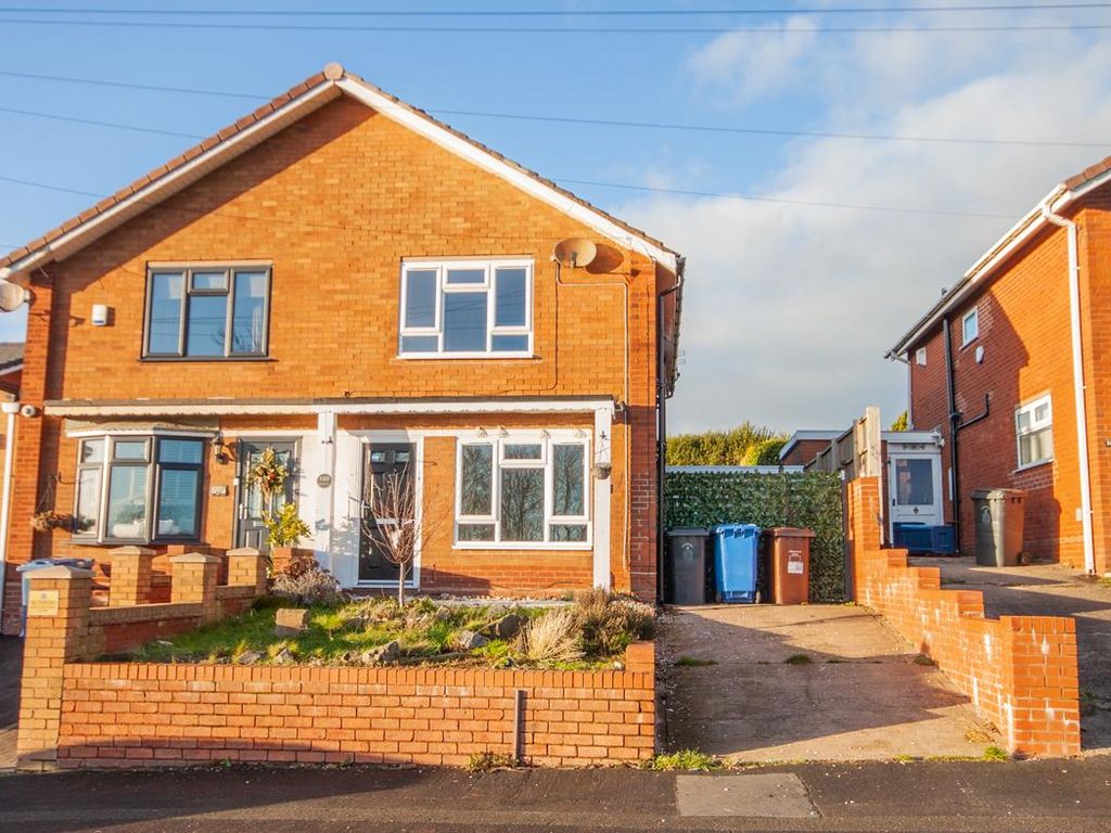 2 bed property for sale in Hospital Road, Chasetown, Burntwood WS7 Zoopla