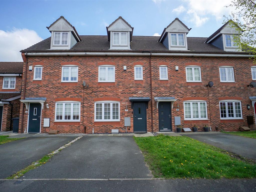 3 bed town house for sale in Martindale Crescent, Wigan WN5 Zoopla