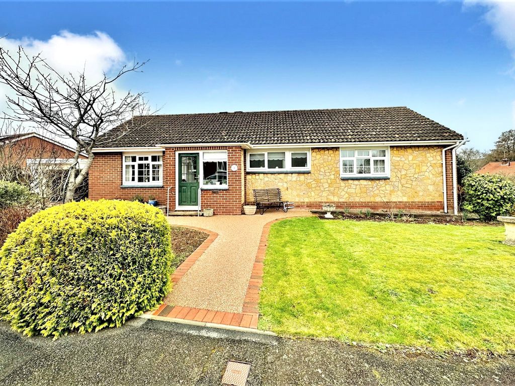 2 bed bungalow for sale in Fields, Sidford, Sidmouth, Devon