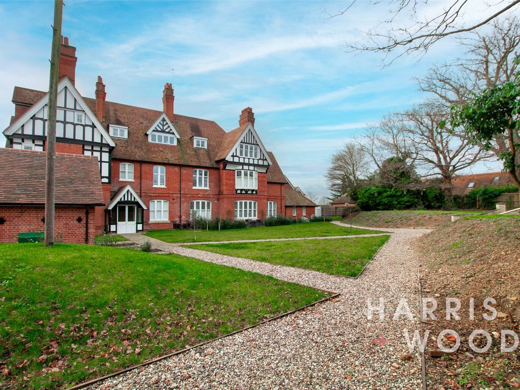 1 bed flat for sale in High Garrett, Braintree, Essex CM7, £275,000