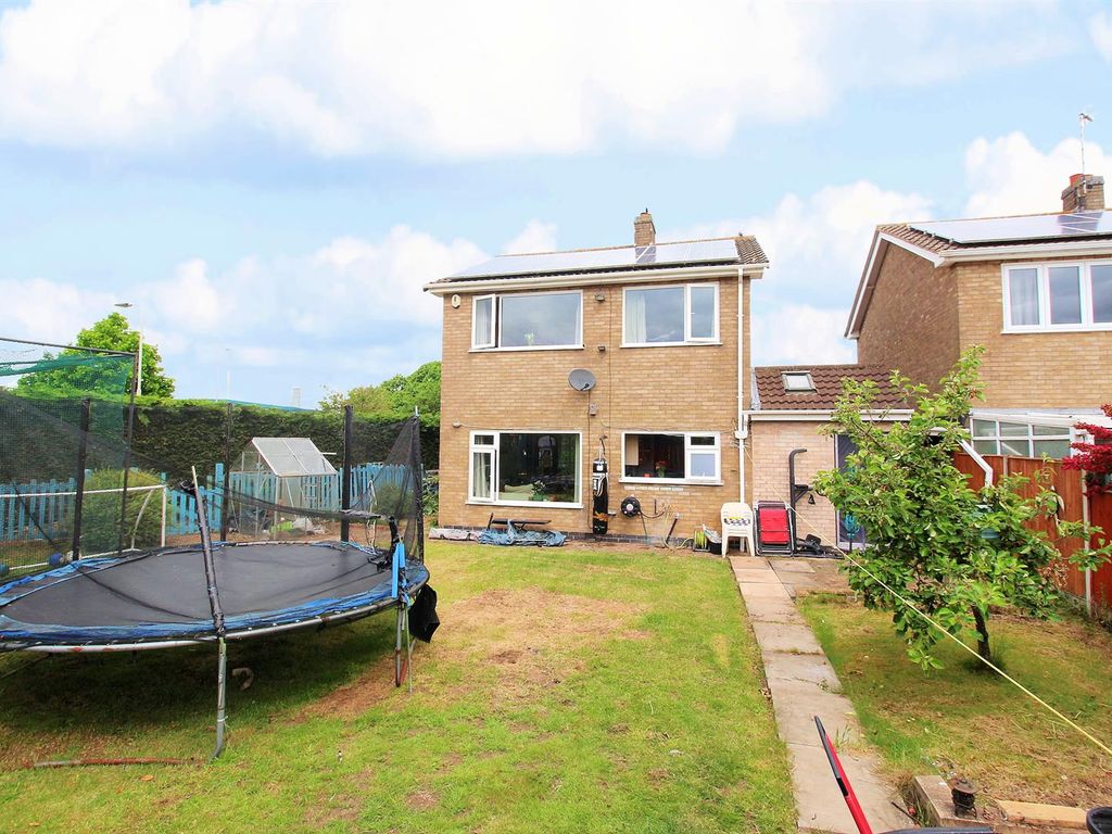 3 bed detached house for sale in Woodmans Chase, East Goscote