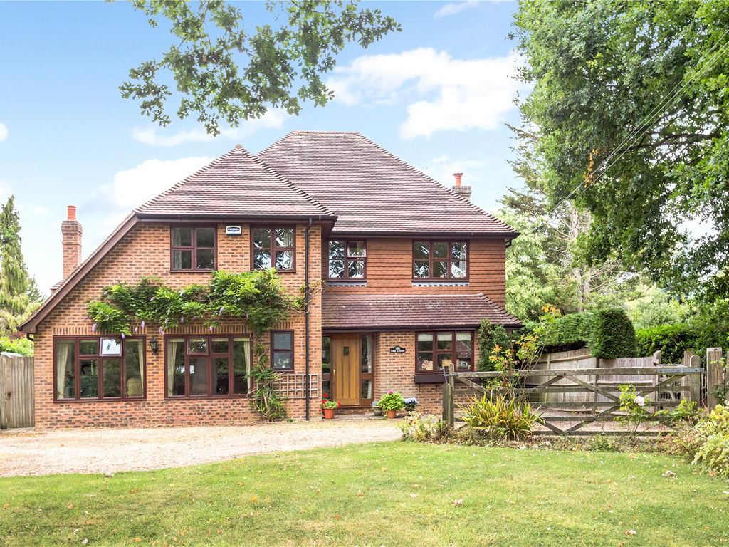 4 bed detached house for sale in Powder Mill Lane, Leigh, Tonbridge