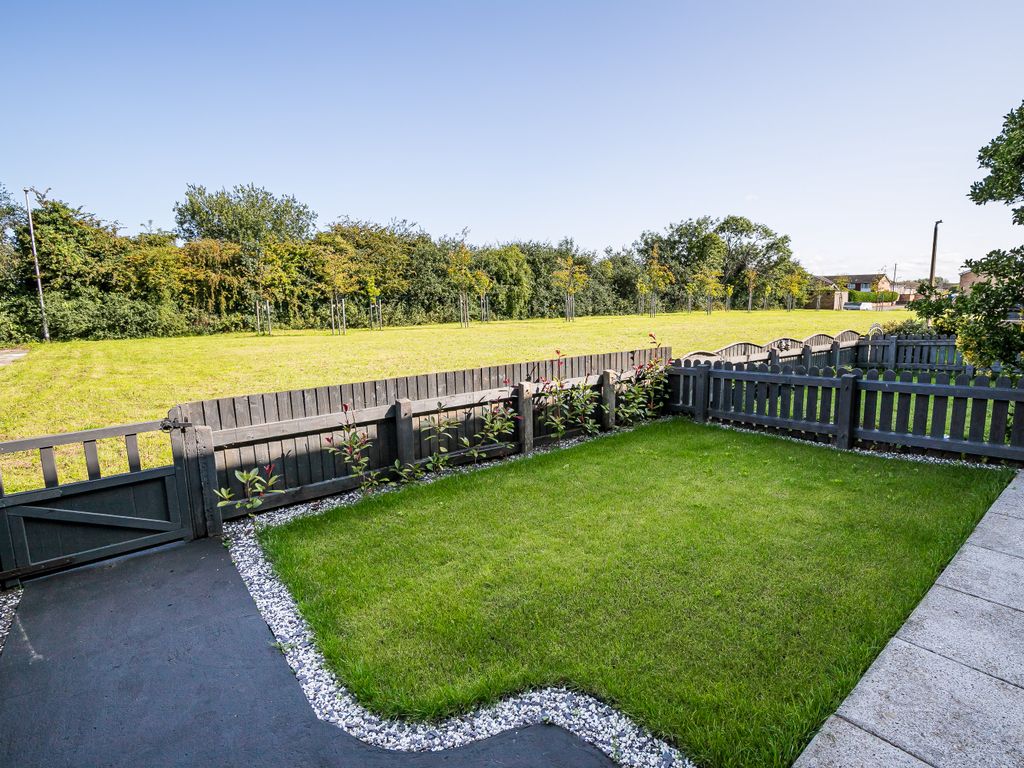 3 bed semidetached house for sale in Hopfield Road, Moreton, Wirral