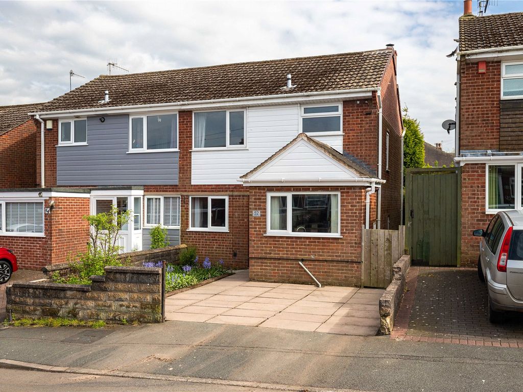 3 bed semidetached house to rent in Lordshire Place, Packmoor, Stoke