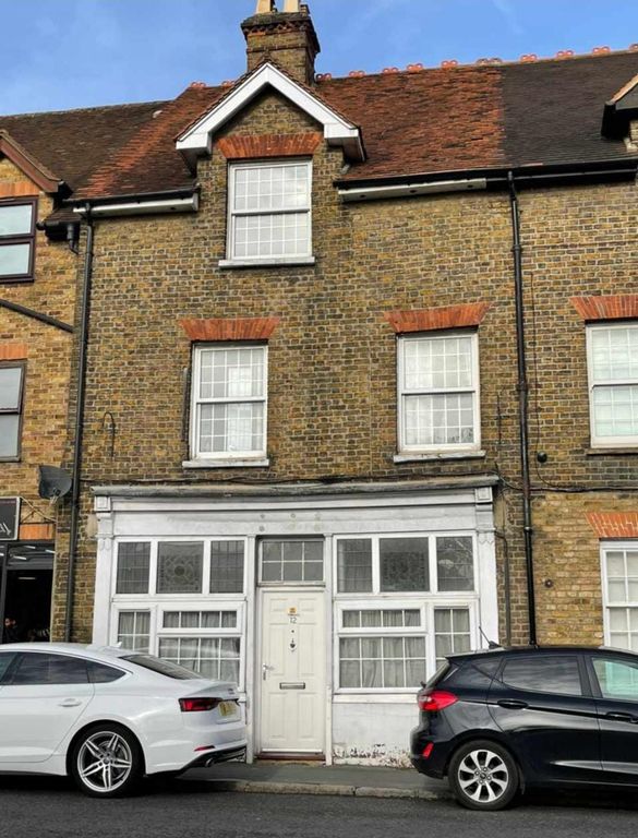 High Street, Iver SL0  