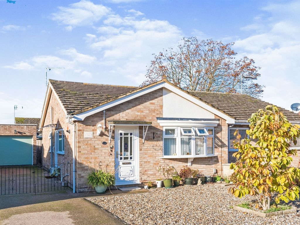 Sint Niklaas Close, Abingdon OX14  