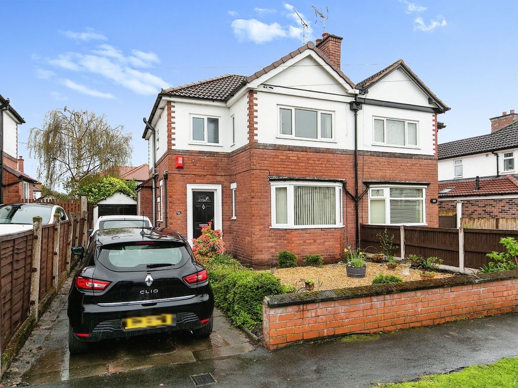 3 bed detached house for sale in Sefton Road, Chester, Cheshire CH2