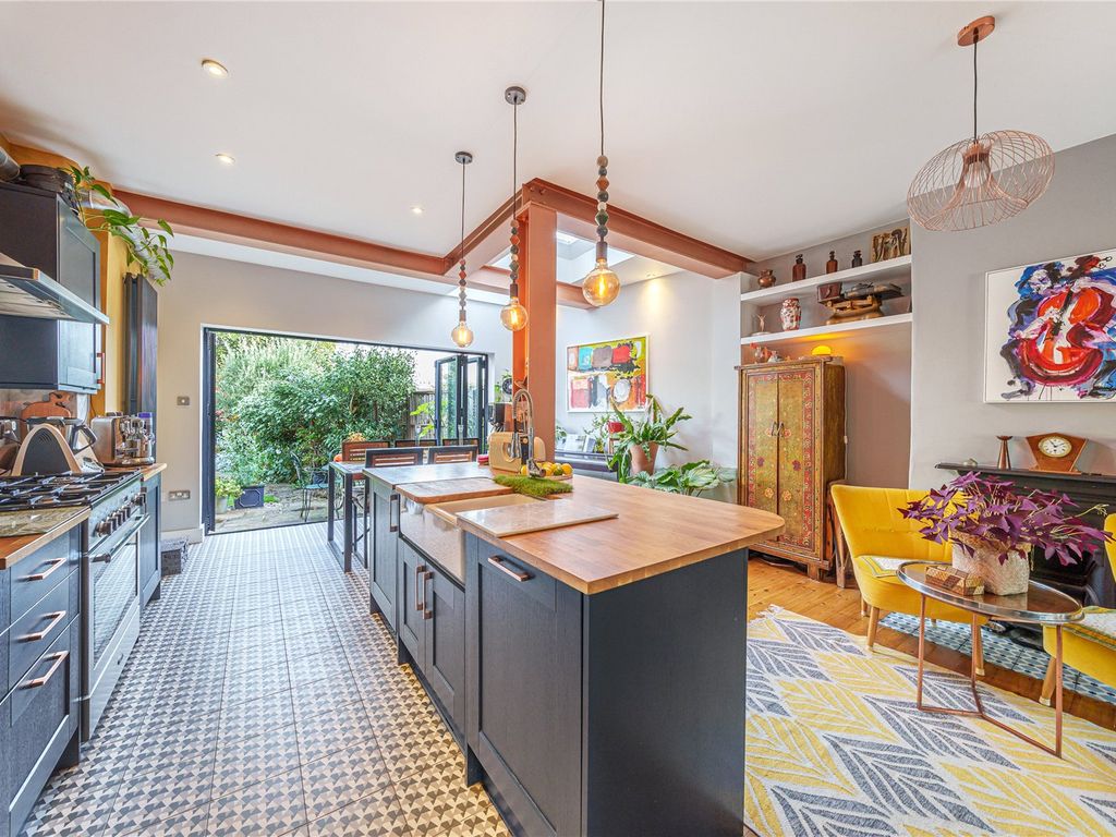 3 bed detached house for sale in Sandford Avenue, London N22, £700,000 Zoopla