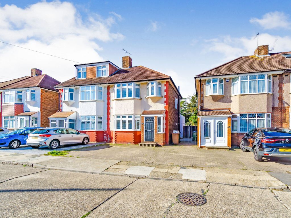 3 bed semidetached house for sale in Buxton Road, Erith DA8 Zoopla