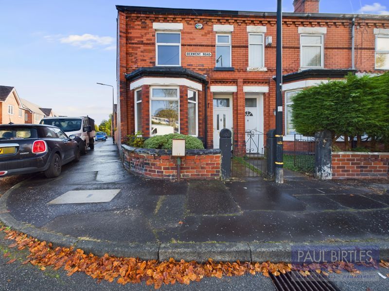 3 bed end terrace house to rent in Derwent Road, Stretford, Manchester