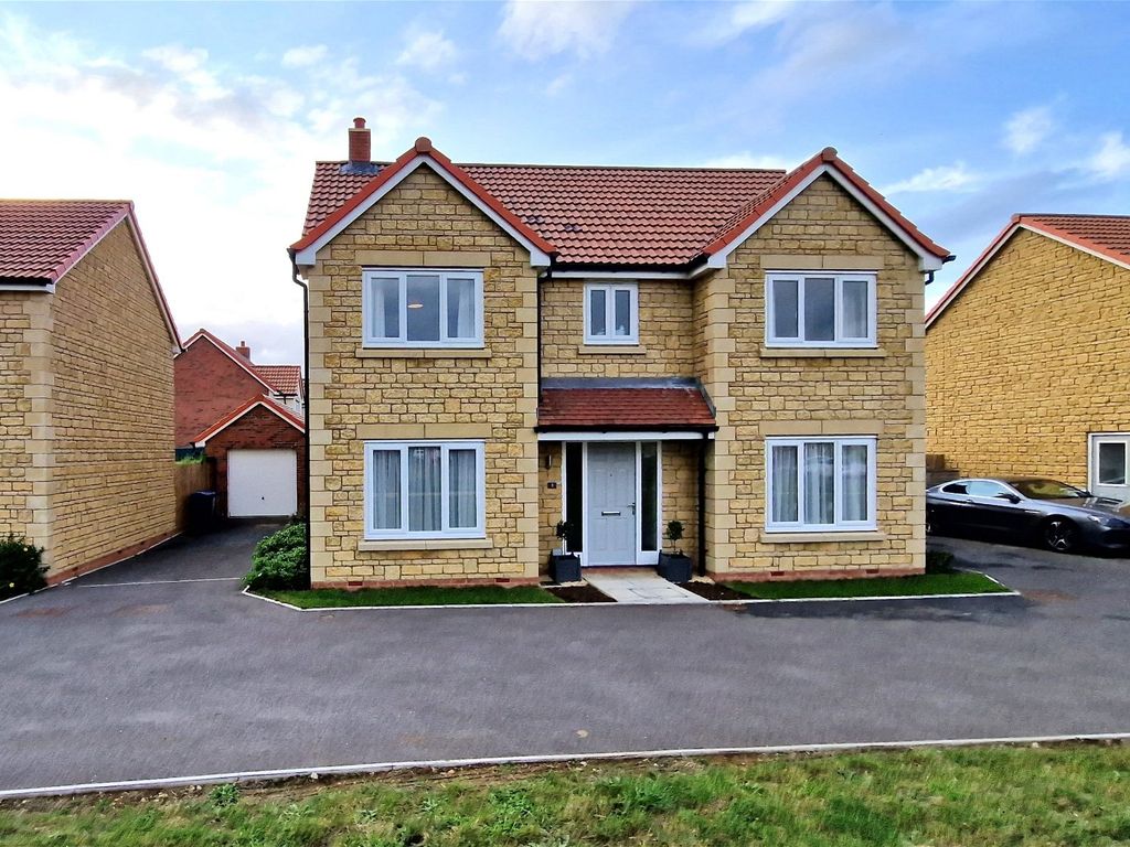 4 bed detached house for sale in Smeaton Way, Melksham SN12, £495,000