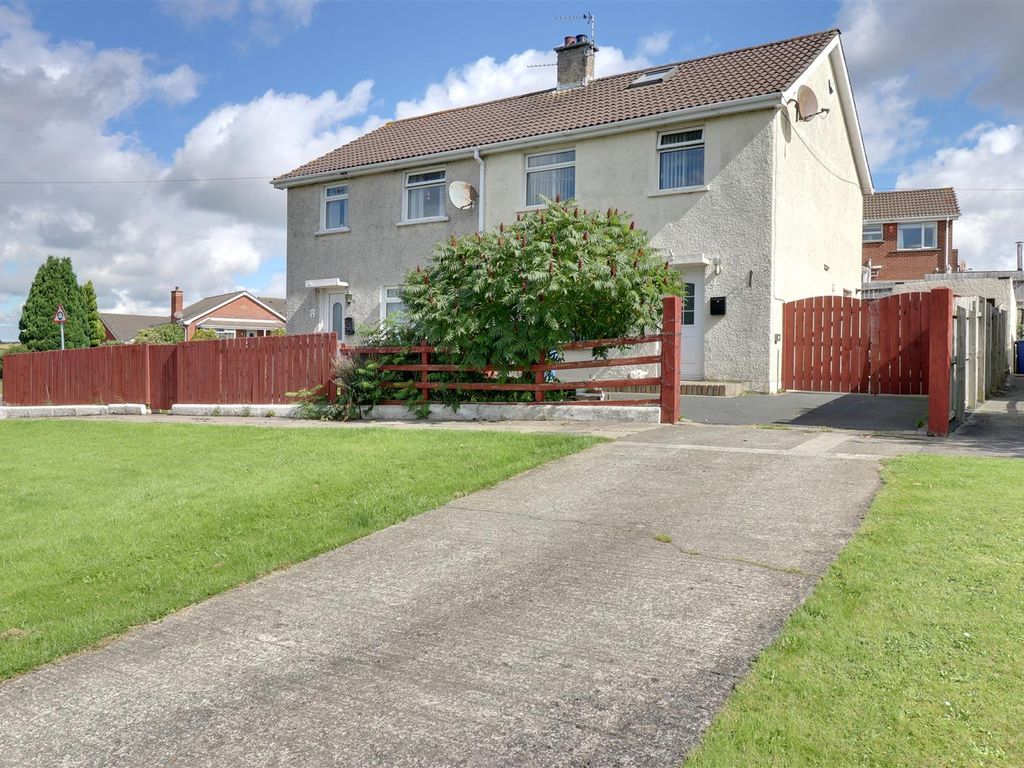 3 bed semidetached house for sale in Longlands Drive, Comber