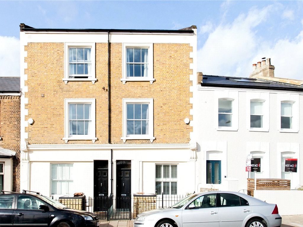 3 bed terraced house for sale in Rendlesham Road, Hackney, London E5, £