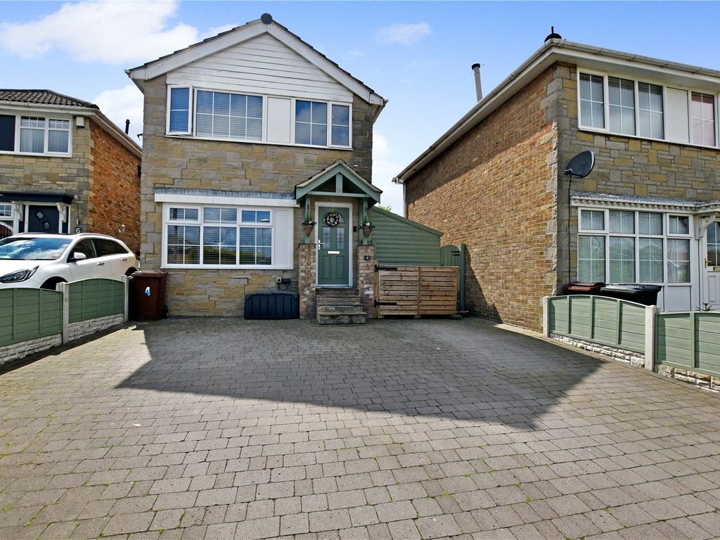 3 bed detached house for sale in Bruntcliffe Close, Morley, Leeds, West Yorkshire LS27 Zoopla