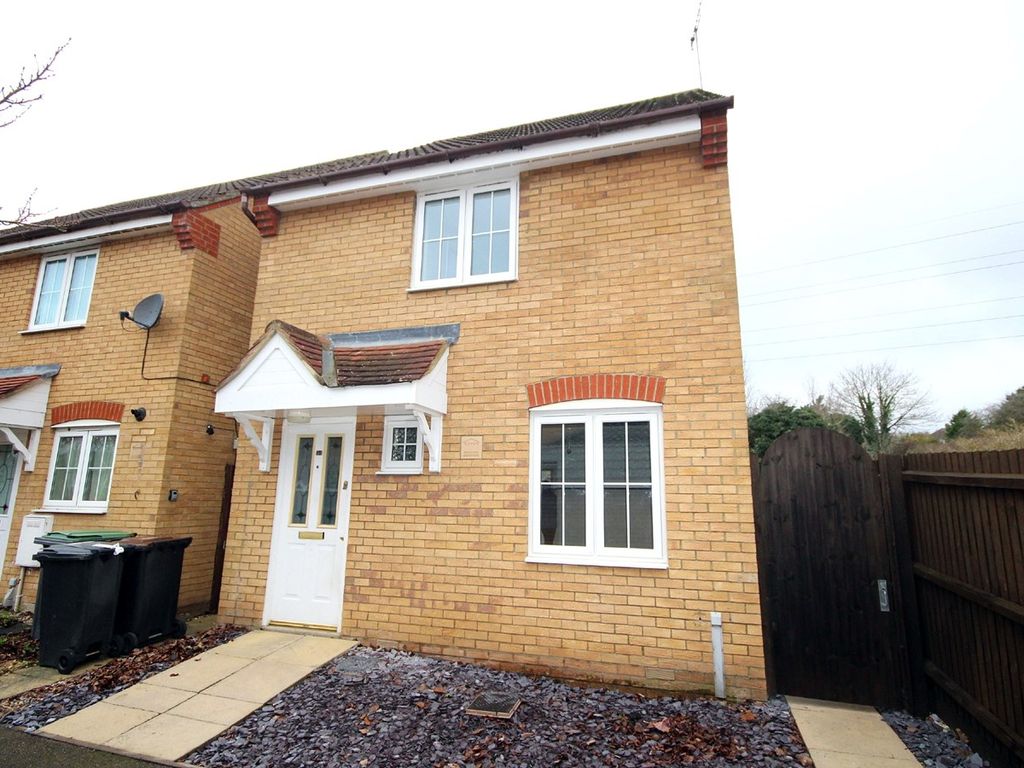 3 bed detached house to rent in Randall Close, Irthlingborough