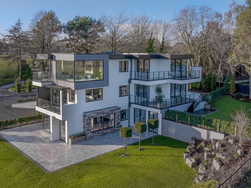 Le Ray Residence, Weston Road, Wilmslow SK9