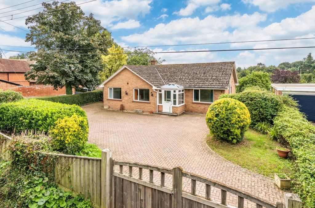 3 bed detached bungalow for sale in Clyst St. Exeter, Devon EX3