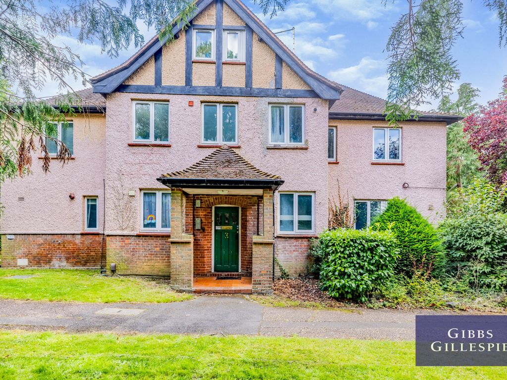 1 bed flat to rent in Carew Road, Northwood, Middlesex HA6, £1,295 pcm