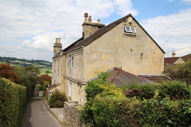 2 bed end terrace house to rent in High Street, Bathford, Bath