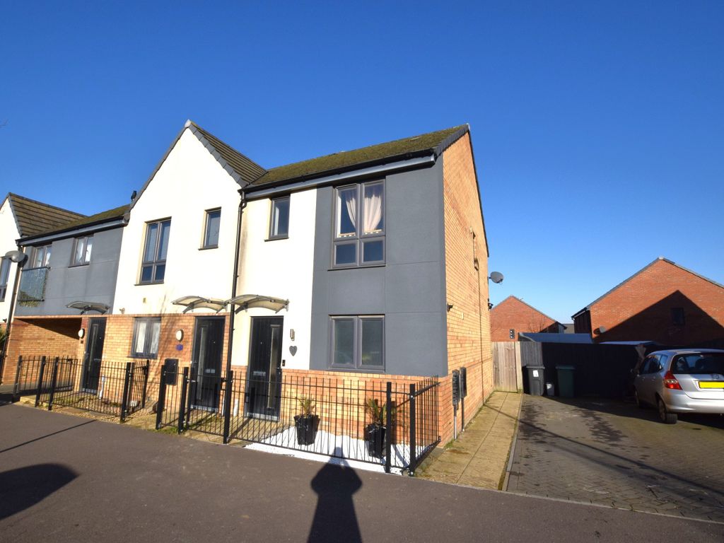 2 bed end terrace house for sale in Manor Drive, Gunthorpe, Peterborough PE4 Zoopla