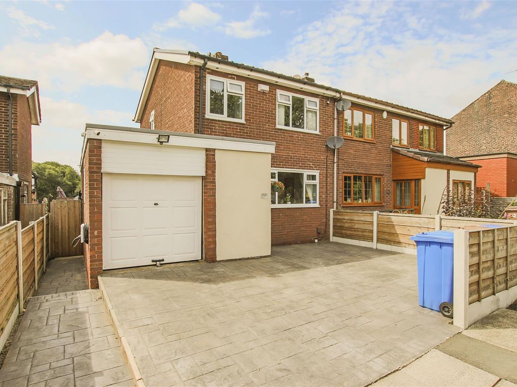 3 bed semidetached house for sale in Queens Park Road, Heywood OL10