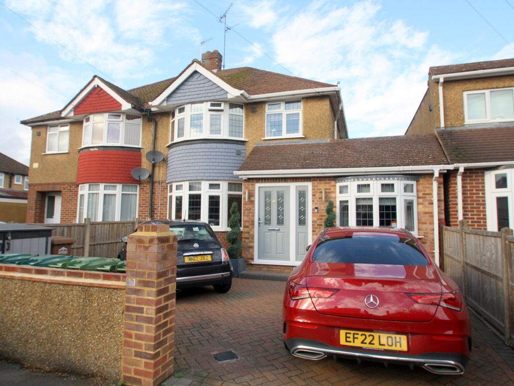 4 bed semidetached house for sale in Stanwell Gardens, Stanwell