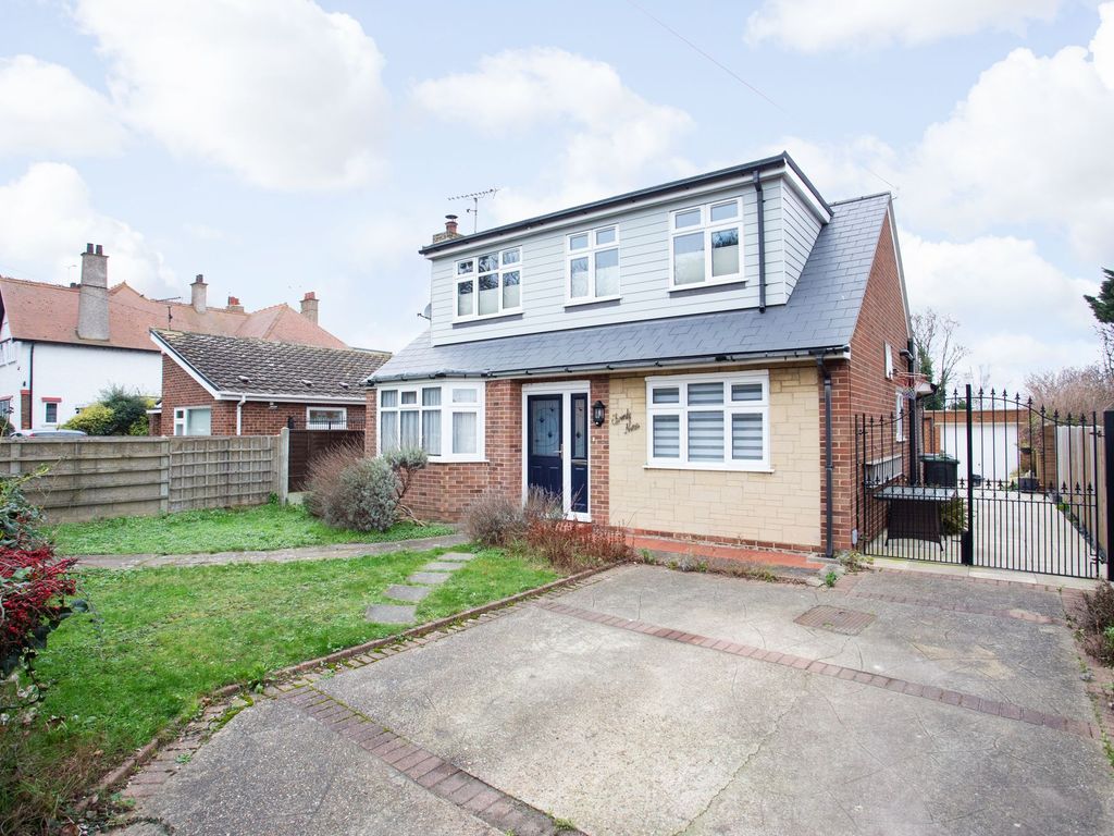 4 bed detached house for sale in Kingsgate Avenue, Broadstairs CT10