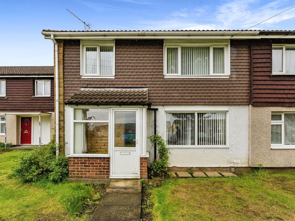 3 bed semidetached house for sale in Dawson Avenue, Rawmarsh