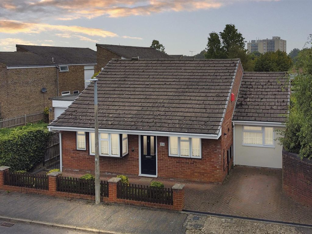 Ashmore Gardens, Hemel Hempstead HP3  