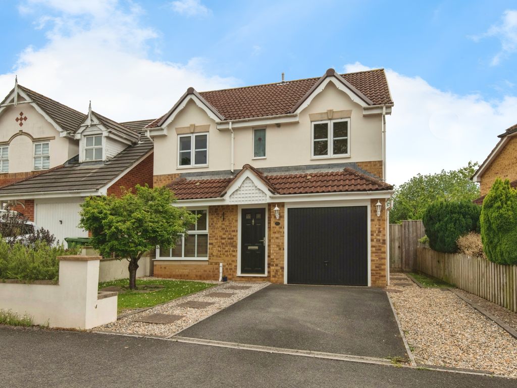 4 bed detached house for sale in Guinevere Way, Exeter EX4, £400,000