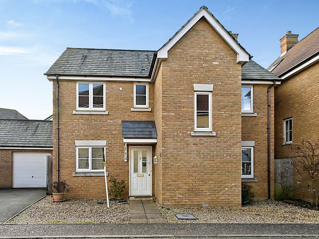 4 bed detached house for sale in Daisy Street, Wymondham, Norfolk NR18 Zoopla