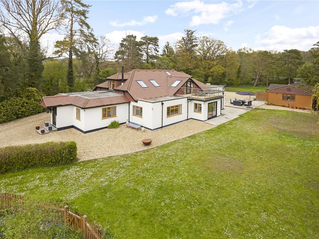 6 bed detached house for sale in Wheelers Lane, Brockham, Betchworth