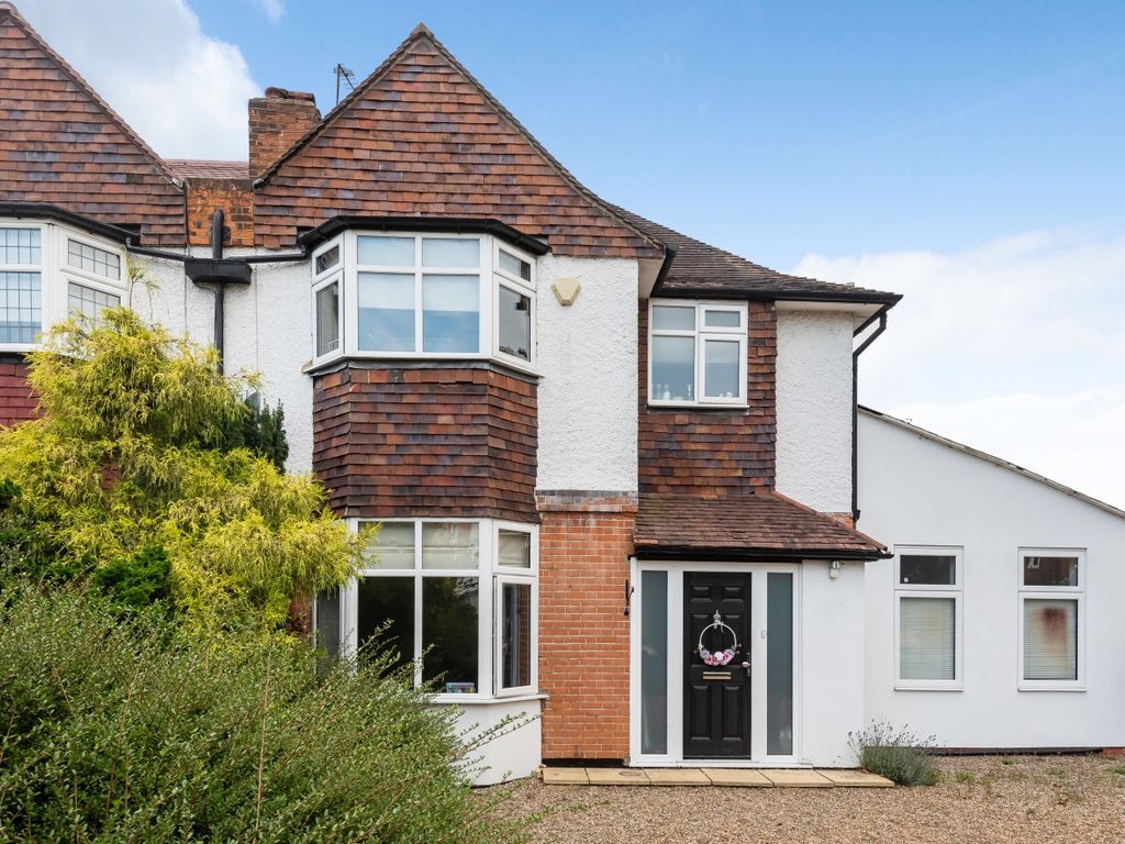 4 bed semidetached house for sale in Southborough Road, Bickley