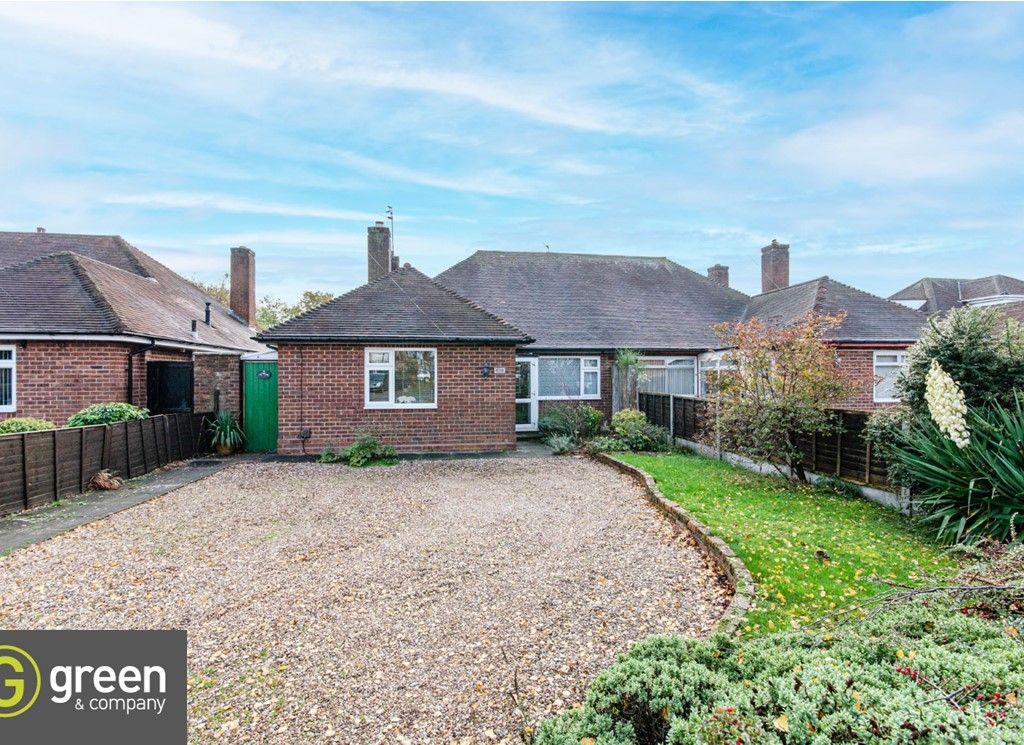 3 bed semidetached bungalow for sale in Plants Brook Road, Walmley