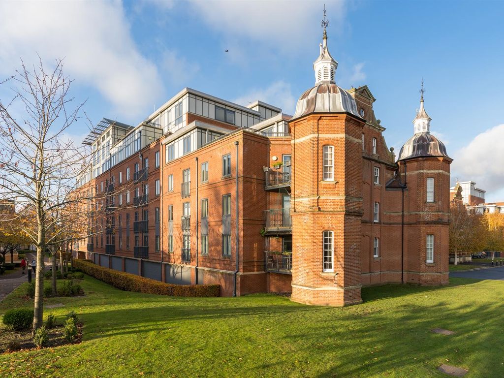 1 bed flat for sale in The Pavilion, St. Stephens Road, Norwich NR1, £