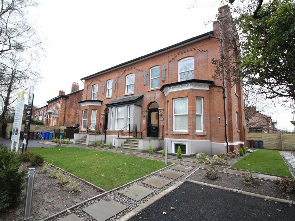 2 bed flat for sale in High Lane, Chorlton Cum Hardy, Manchester M21, £