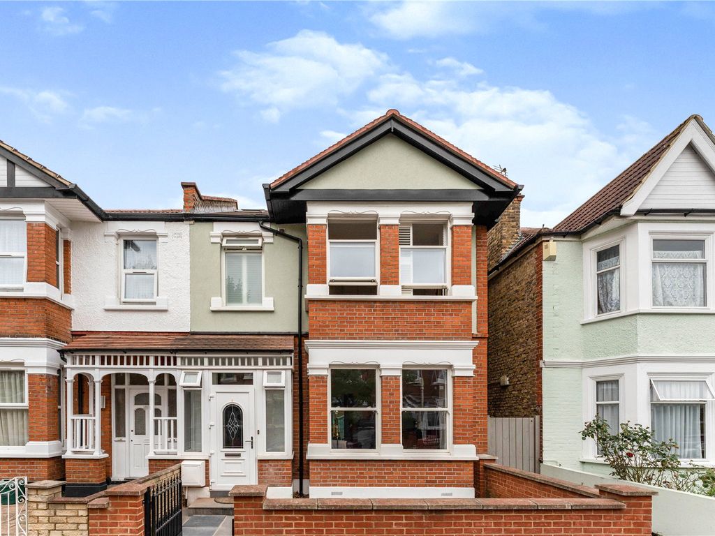 Kingsdown Avenue, Northfields, London W13
