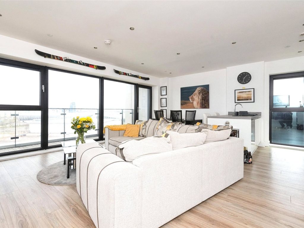 2 bed flat for sale in Bayscape Cardiff Marina, Watkiss Way, Cardiff