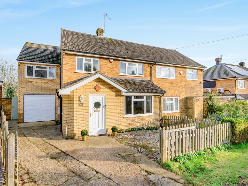 5 bed semidetached house for sale in Pomeroy Close, Amersham HP7 Zoopla