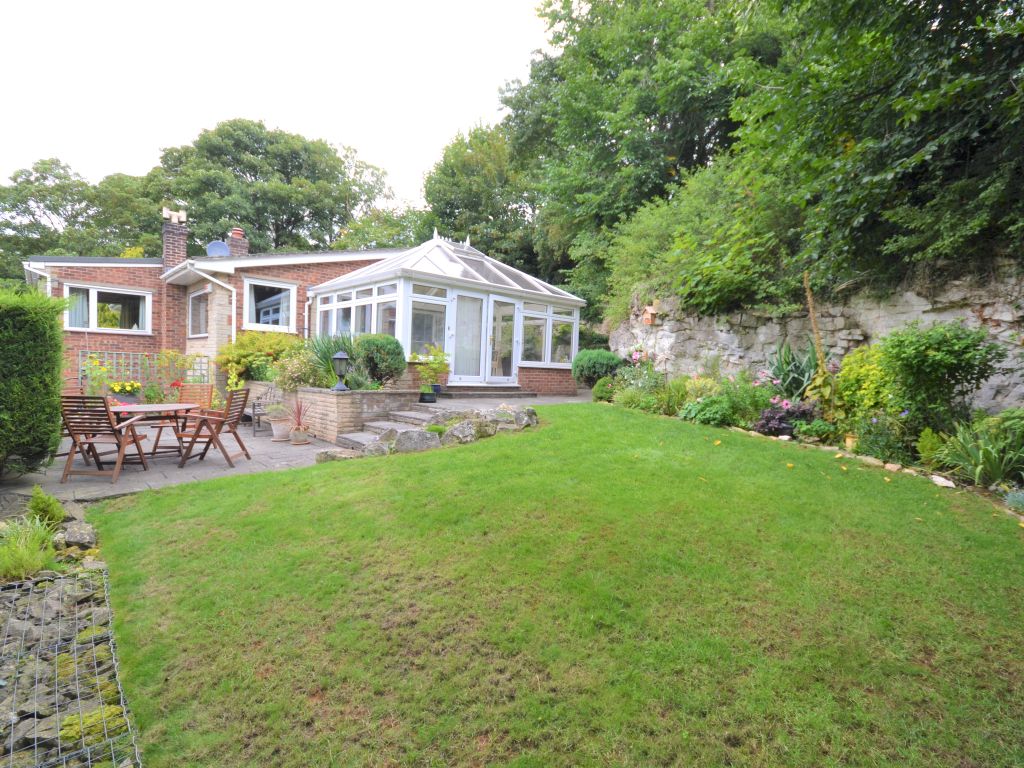 4 bed detached bungalow for sale in Holme Hall Lane, Stainton