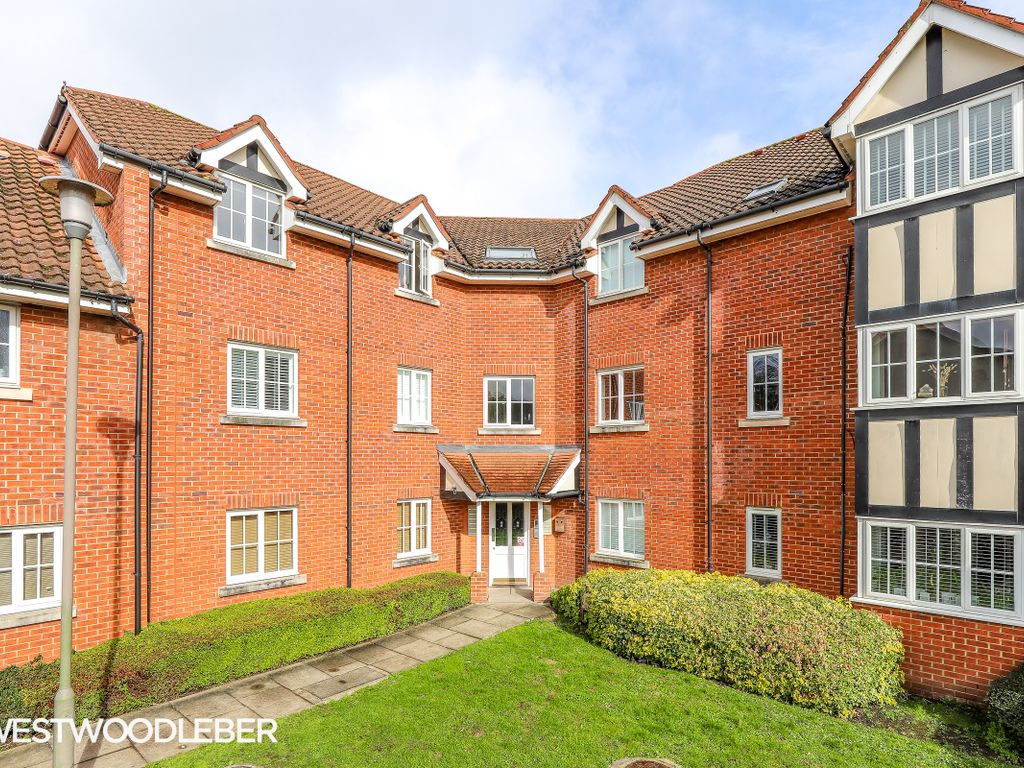 1 bed flat to rent in The Granary, Stanstead Abbotts, Ware SG12 Zoopla