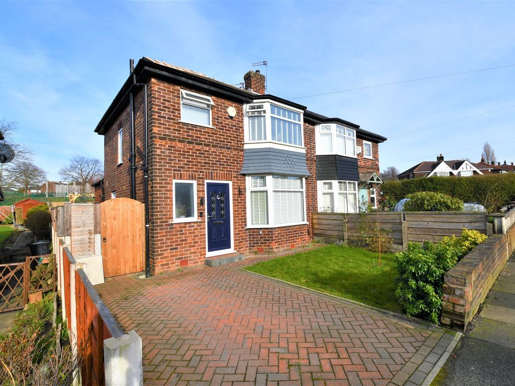 3 bed semidetached house for sale in Light Oaks Road, Salford M6 Zoopla