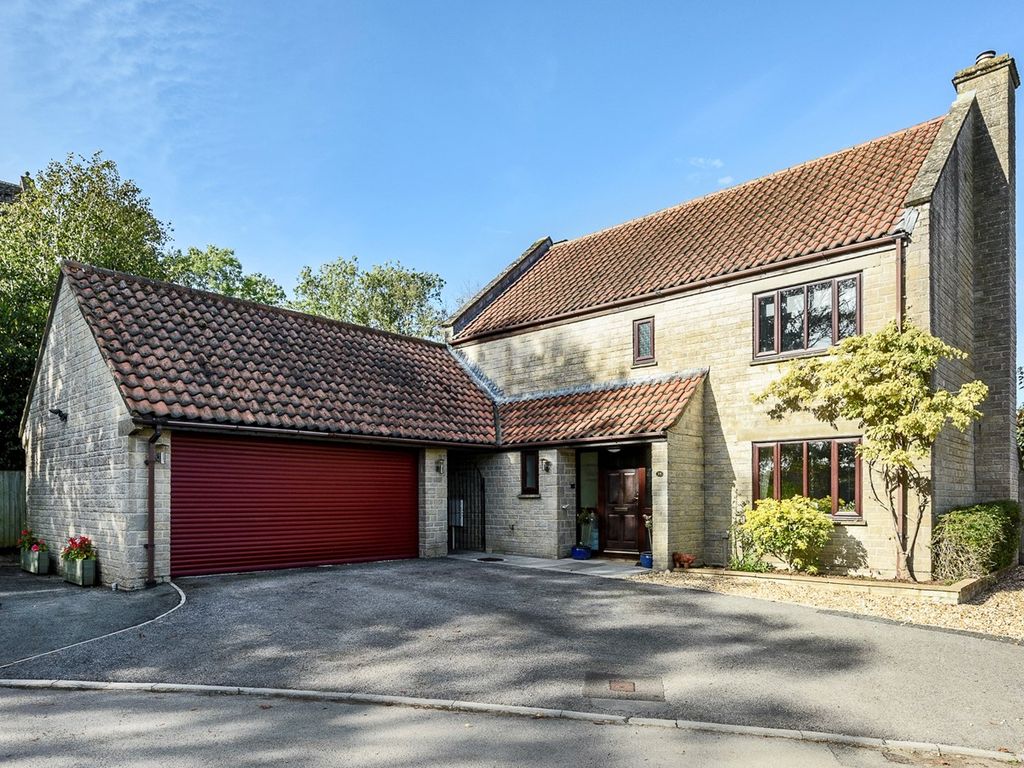 4 bed detached house for sale in Trimnells, Colerne, Chippenham SN14, £