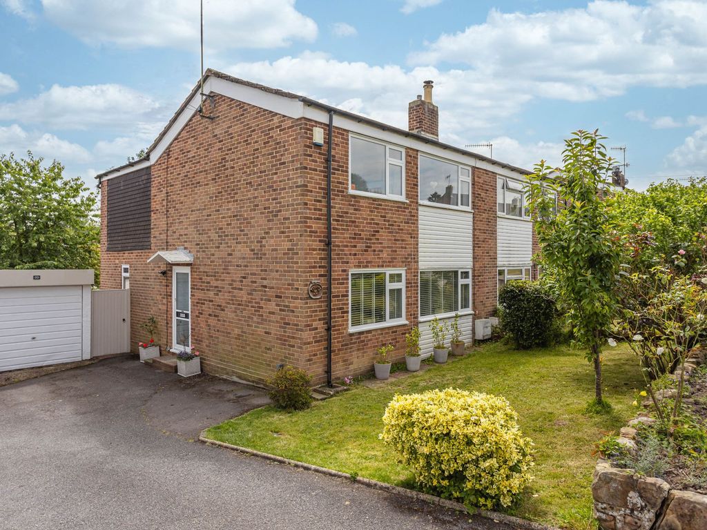 3 bed semidetached house for sale in Hatch End, Forest Row RH18, £