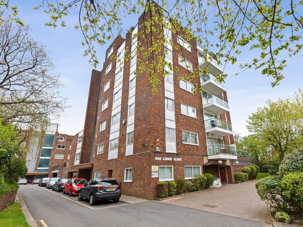 2 bed flat for sale in Oak Lodge Close, Stanmore HA7, £615,000 Zoopla
