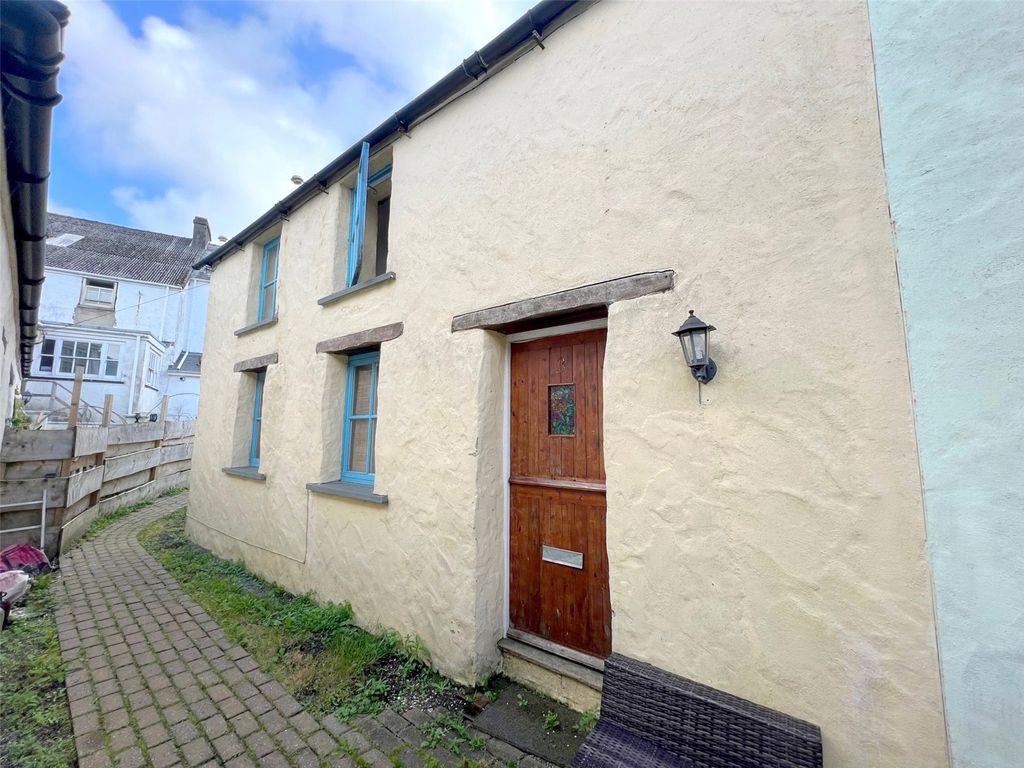 2 bed end terrace house for sale in Dew Street, Haverfordwest SA61, £