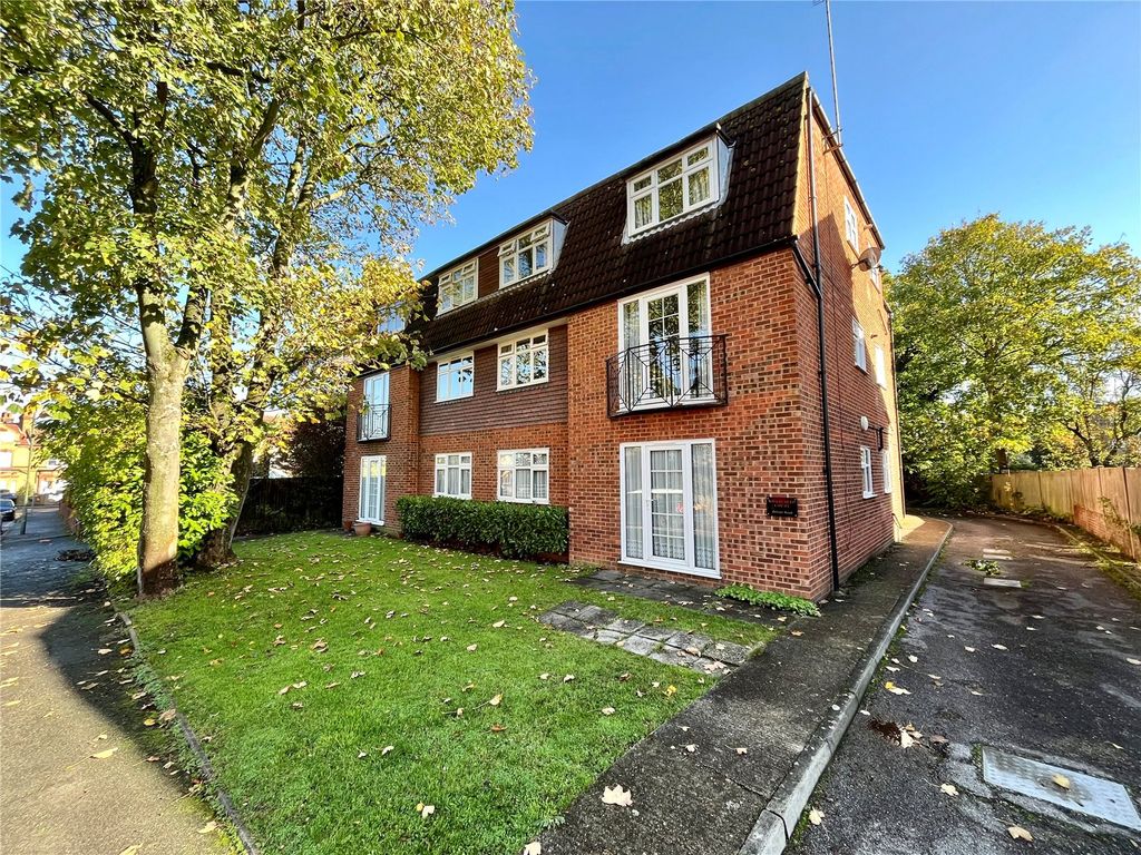 1 bed flat for sale in Killigarth Court, Carlton Road, Sidcup, Kent