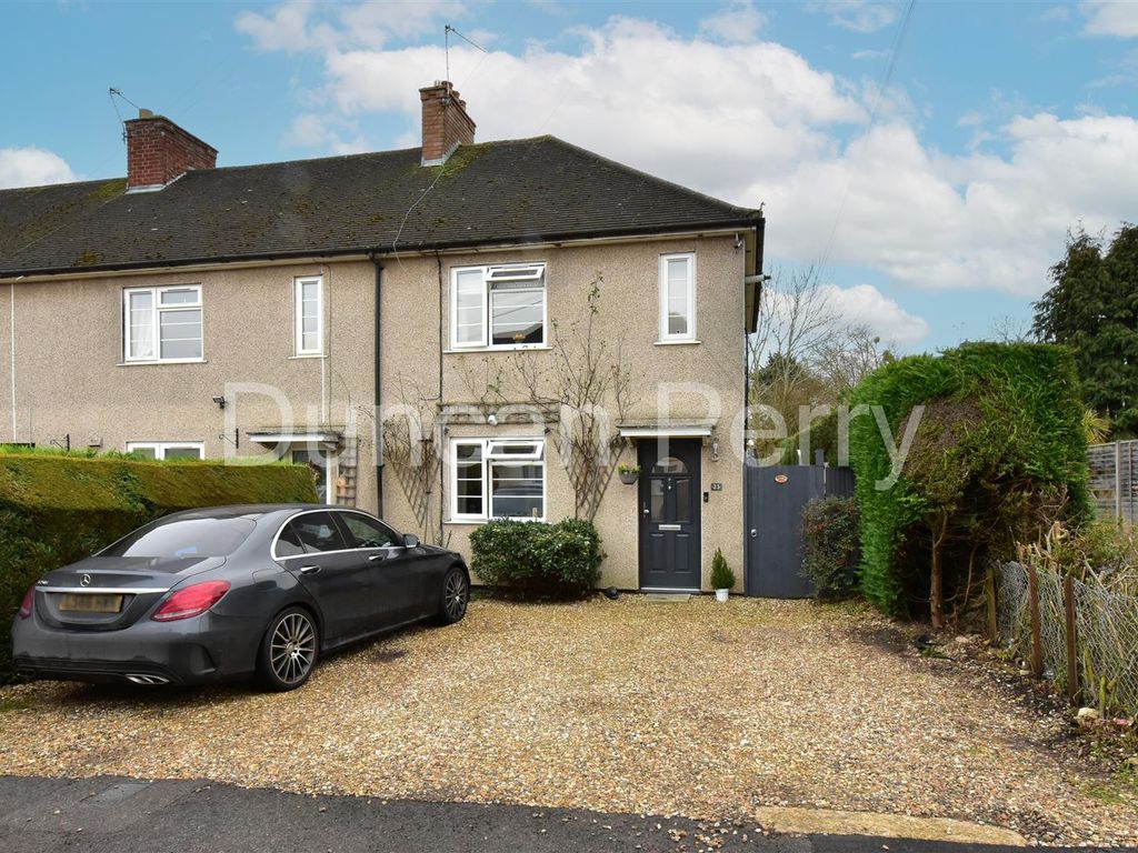 3 bed semidetached house for sale in Swanley Crescent, Potters Bar EN6