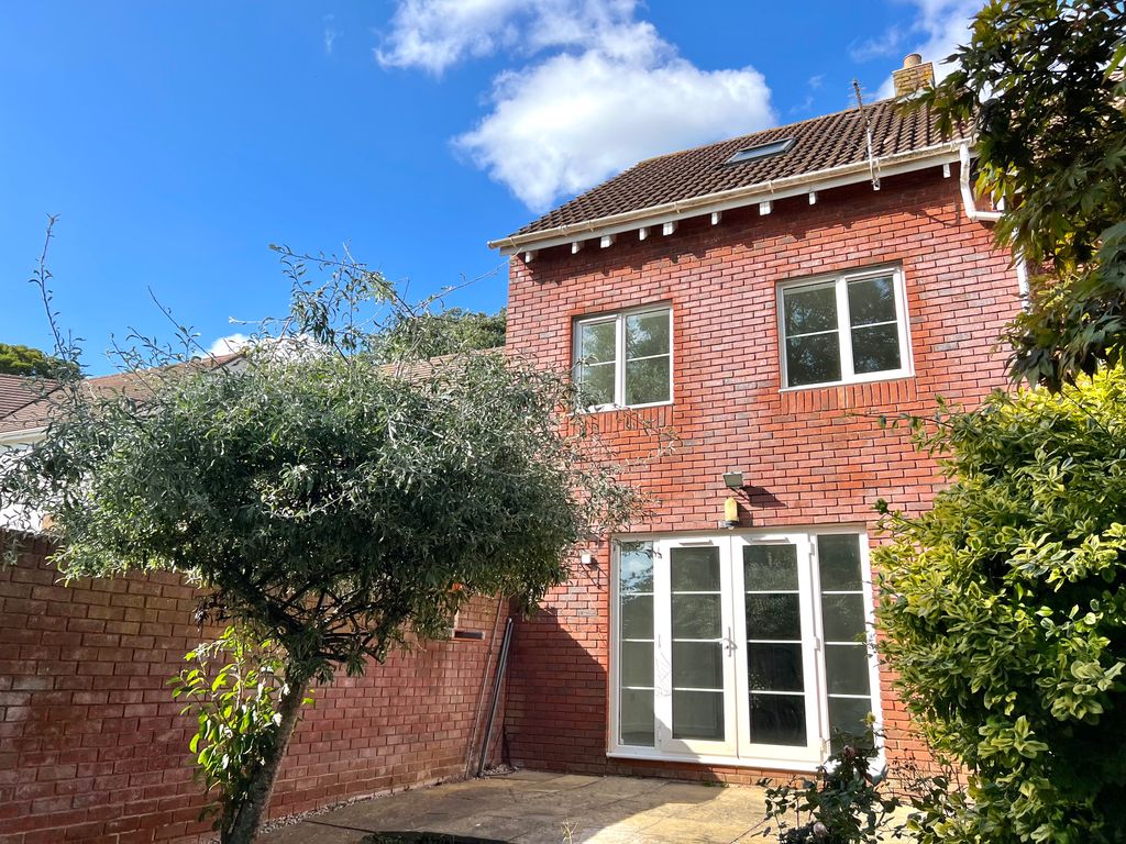 4 bed terraced house for sale in Sedbury Chase, Tutshill, Chepstow