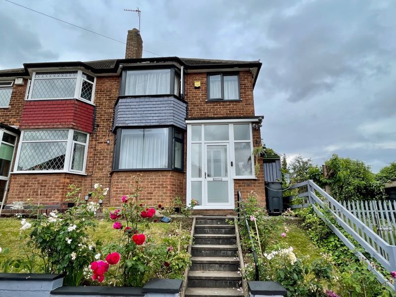 3 bed semidetached house for sale in Sandwood Drive, Great Barr